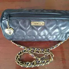 MOSCHINO ハートキルティング チェーンショルダーバッグ