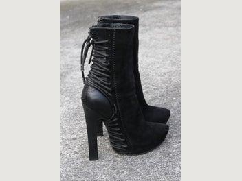 HAIDER ACKERMANN Avant-Garde Elbamatt Corset Boots NZD $4600.00