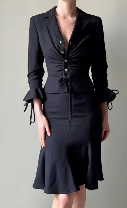 VALENTINO 2000’s Navy Jacket & Midi Skirt Set (M)