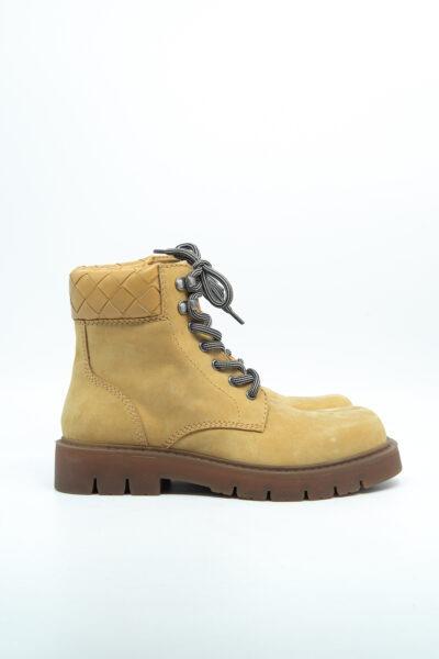 Bottega Veneta „Haddock Intrecciato“ Ankle Boots in Beige