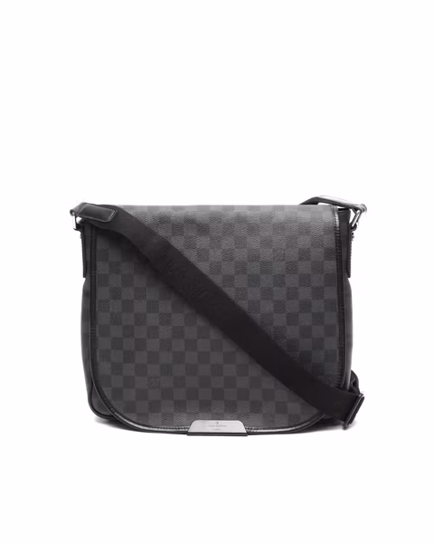 Damier Graphite Daniel MM Shoulder Bag